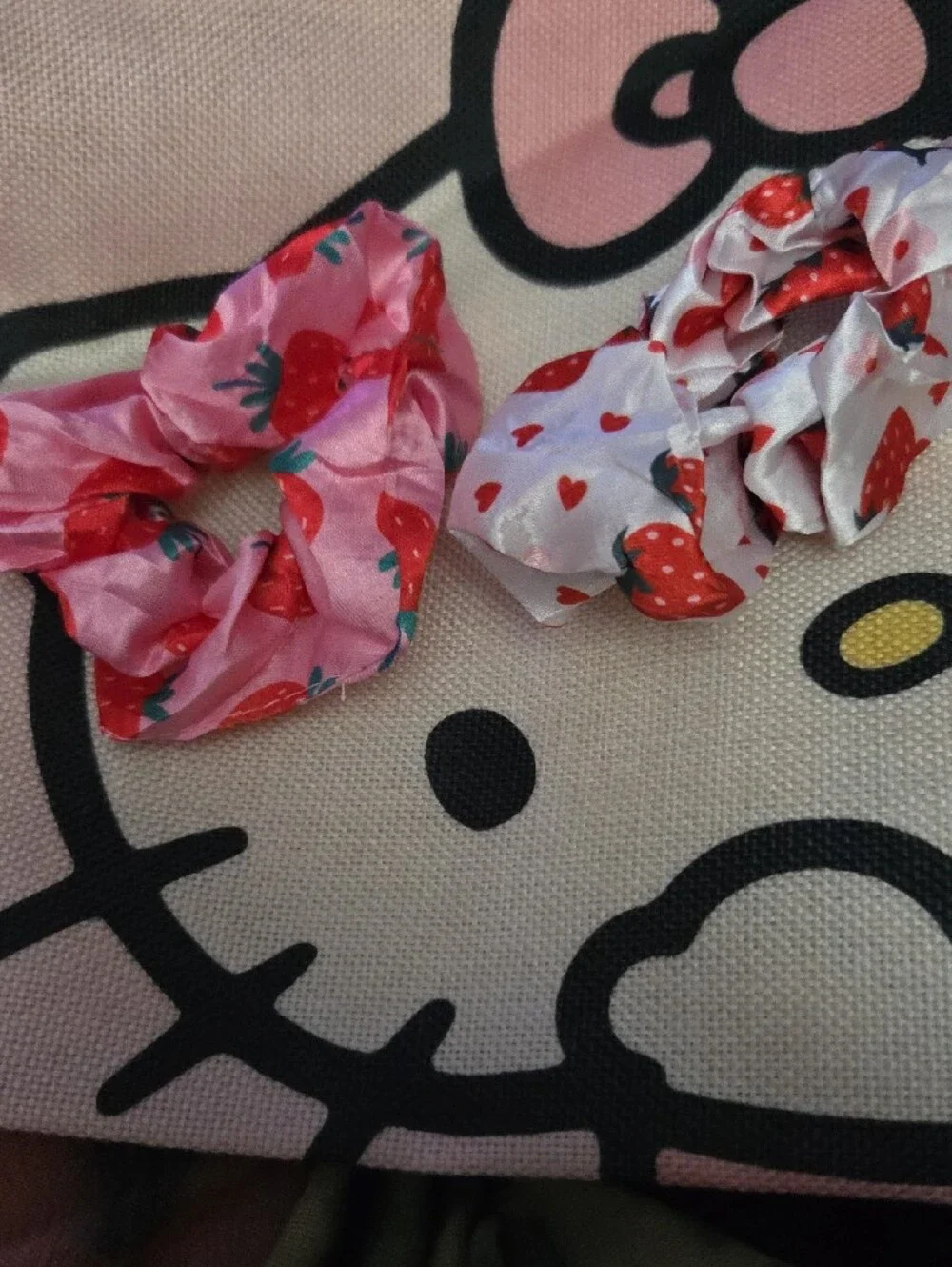 Hello Kitty Pink Canvas Pouch with 2 Pink and White Strawberry Scrunchies NWOT